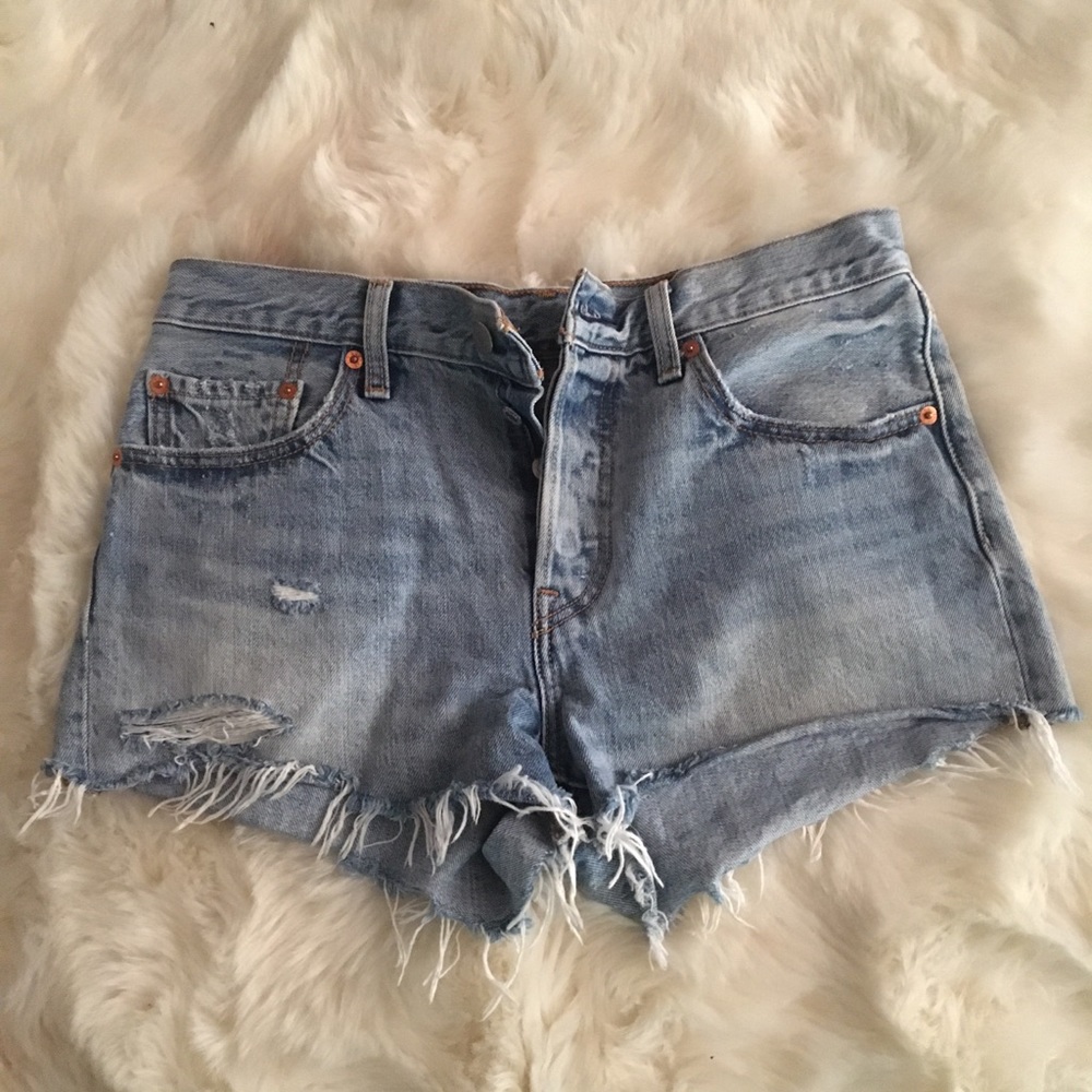 Levi shorts